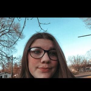 Meet your Posher, Layla